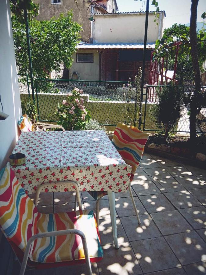 Vila Umicevic Hotel Bijela Exterior foto
